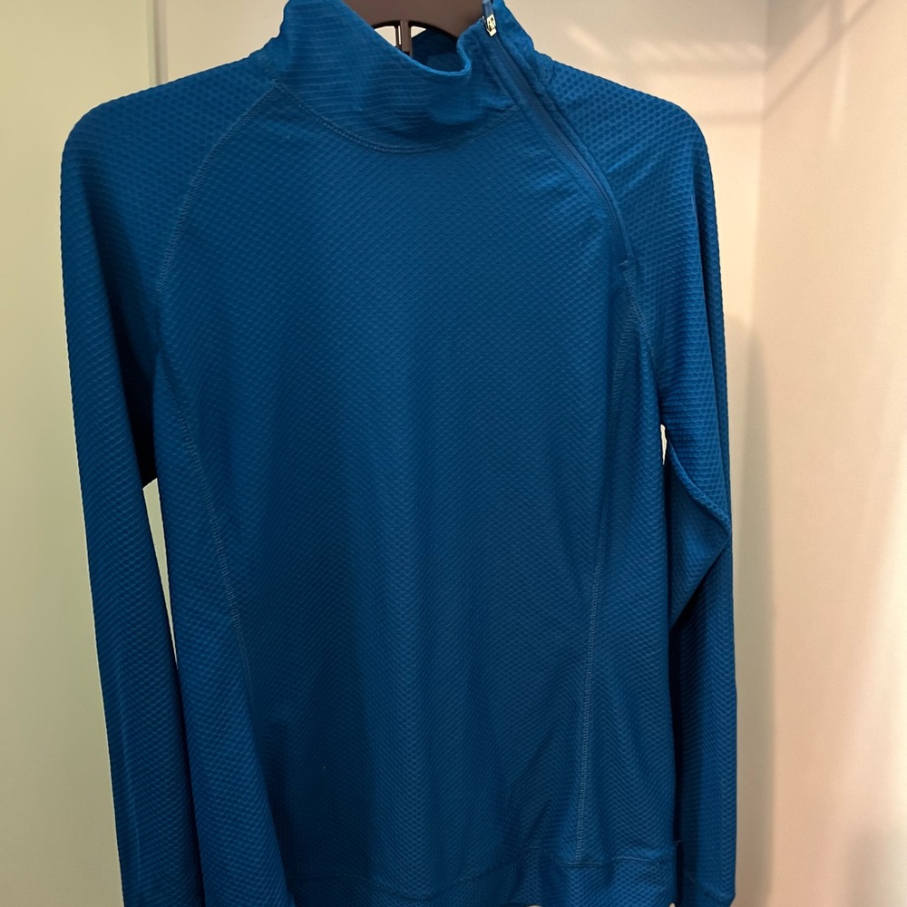 Slazenger long sleeved golf top
